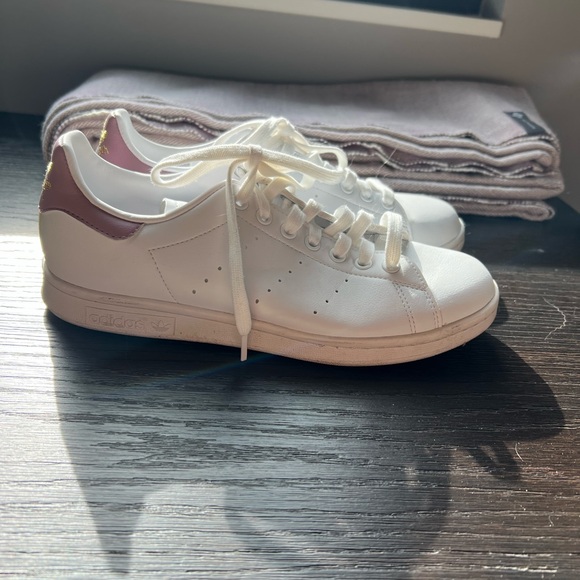 Stan Smith Adidas court Shoes size 8 US - Picture 2 of 5
